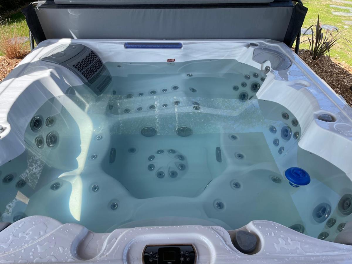Saint-Mathurin  Gite Au Gre De La Loire Piscine Et Spa מראה חיצוני תמונה